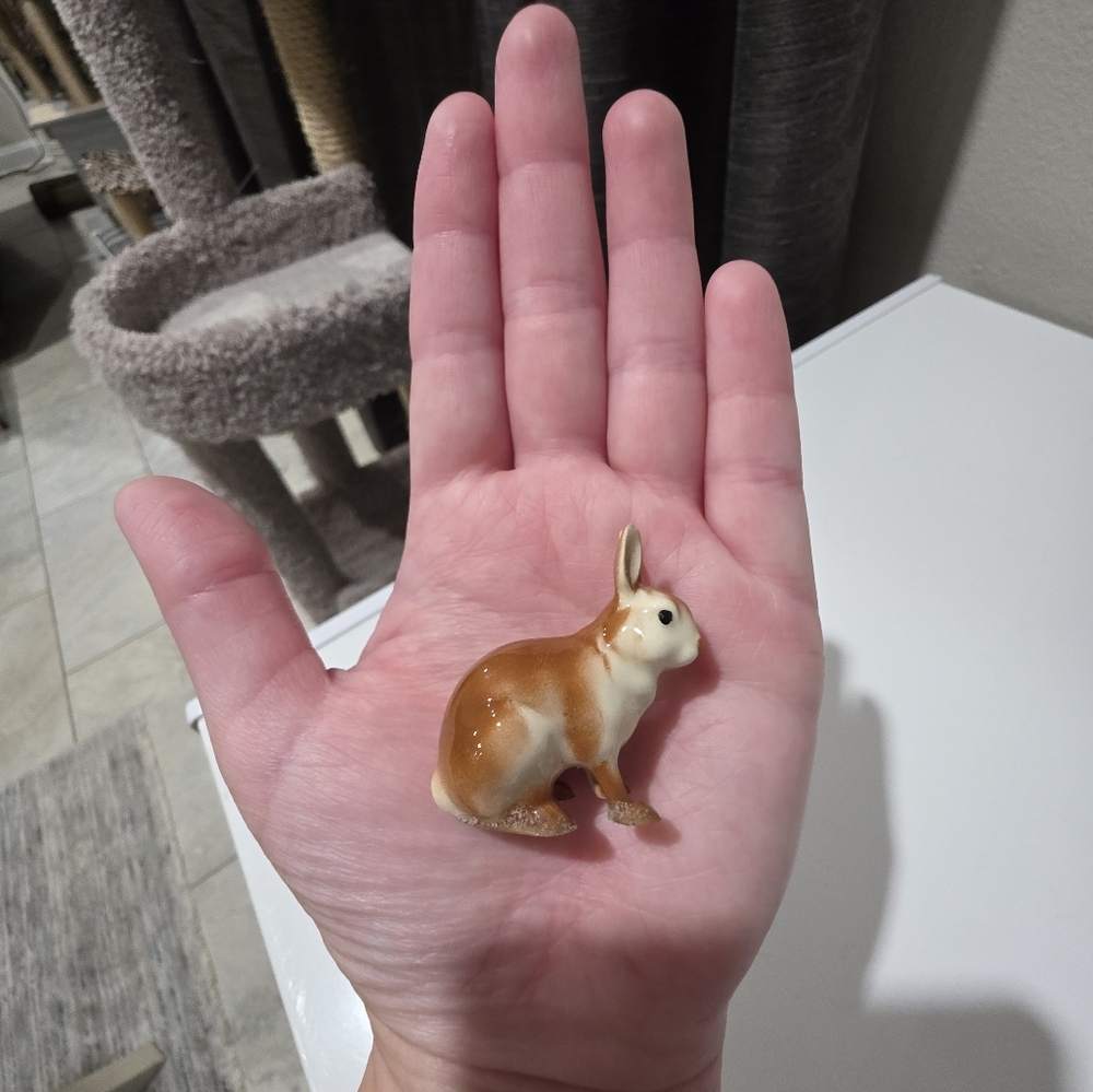 Hagen Renaker Rabbit Figurine - Picture 4 of 4